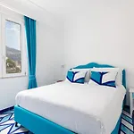 Aurora Luxury Seaview *