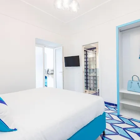 Aurora Luxury Seaview بيت للعطل *