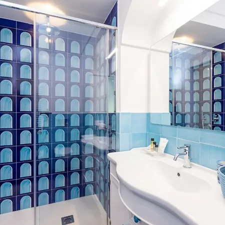 Aurora Luxury Seaview بيت للعطل