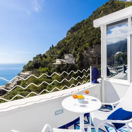 Holiday home Aurora Luxury Seaview