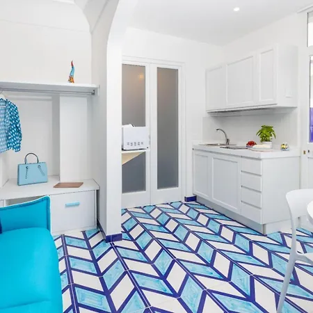 بيت للعطل Aurora Luxury Seaview بوسيتانو