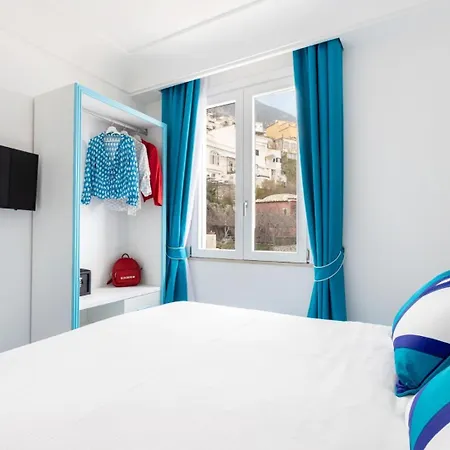 بيت للعطل Aurora Luxury Seaview