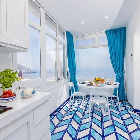 Aurora Luxury Seaview *