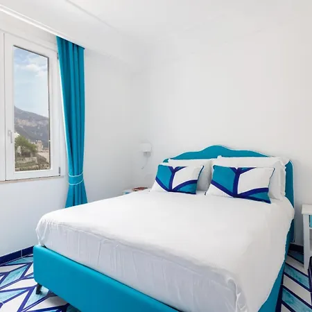 Aurora Luxury Seaview *