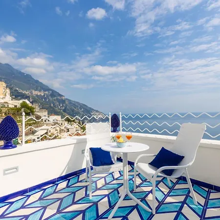 Aurora Luxury Seaview بوسيتانو