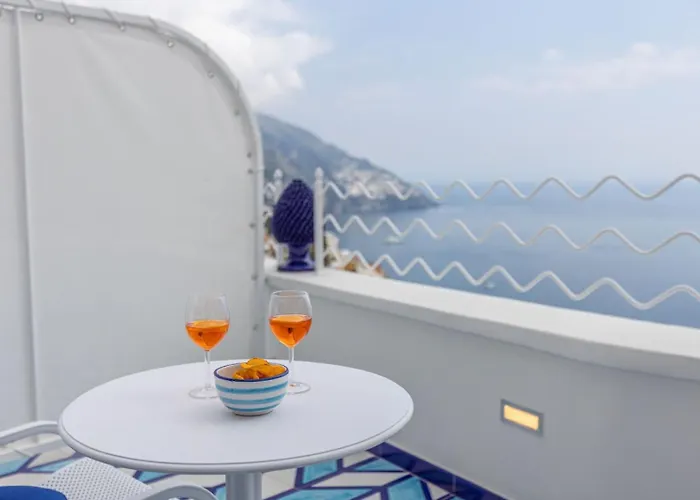 Aurora Luxury Seaview *